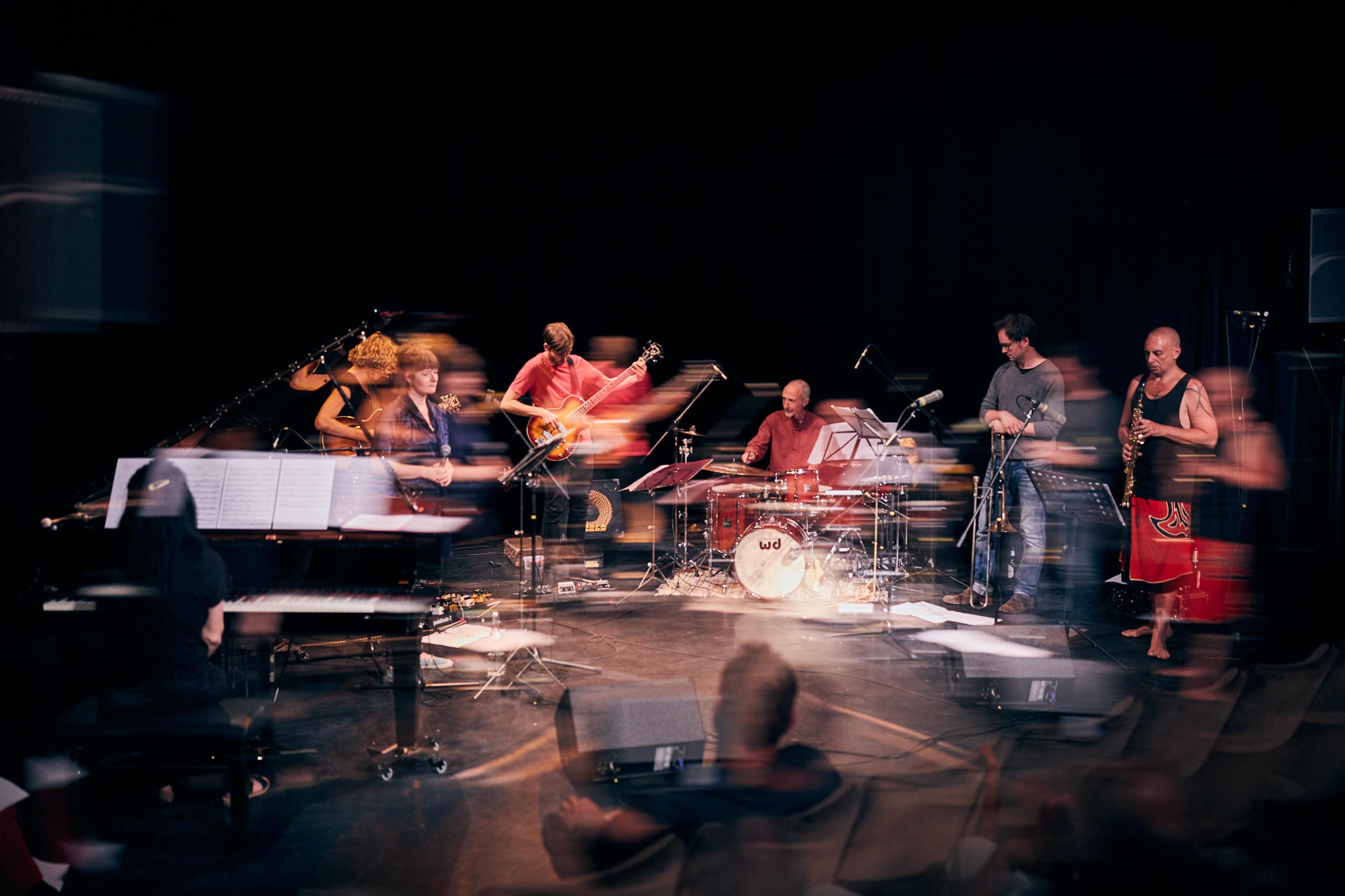 Konzertreihe LeipJAZZig: Werkstatt für Freiheit 2019 28. Juni 2019, Im Bild: die gesamte Band Fotos: Jörg Singer