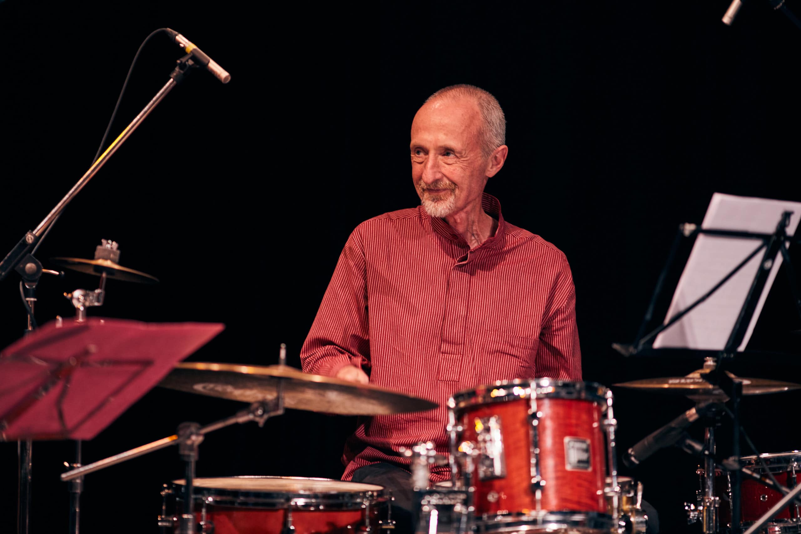 Konzertreihe LeipJAZZig: Werkstatt für Freiheit 2019 28. Juni 2019 Im Bild: Wolfram Dix am Schlagzeug Fotos: Jörg Singer