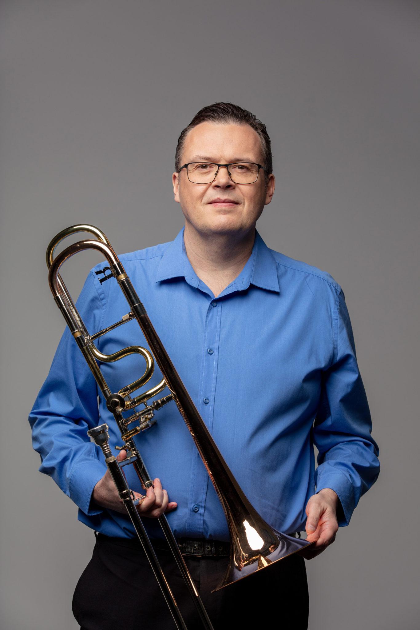 Band Percussion Posaune, Marton Palko, Alt- und Tenorposaune, fotografiert von Jörg Singer