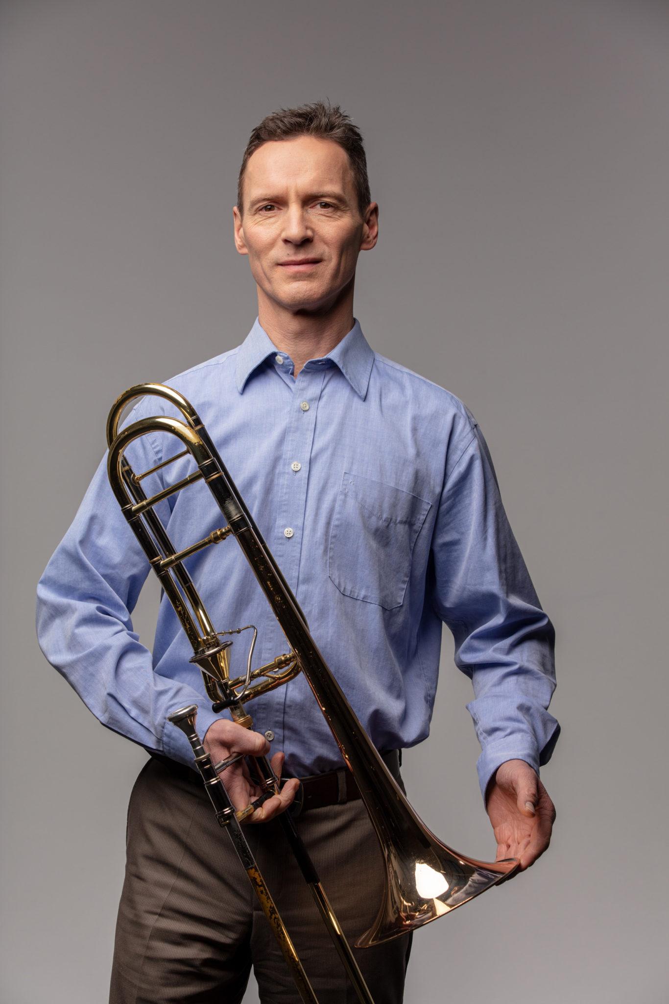 Band Percussion Posaune, Matthias Büttner, Posaune, fotografiert von Jörg Singer