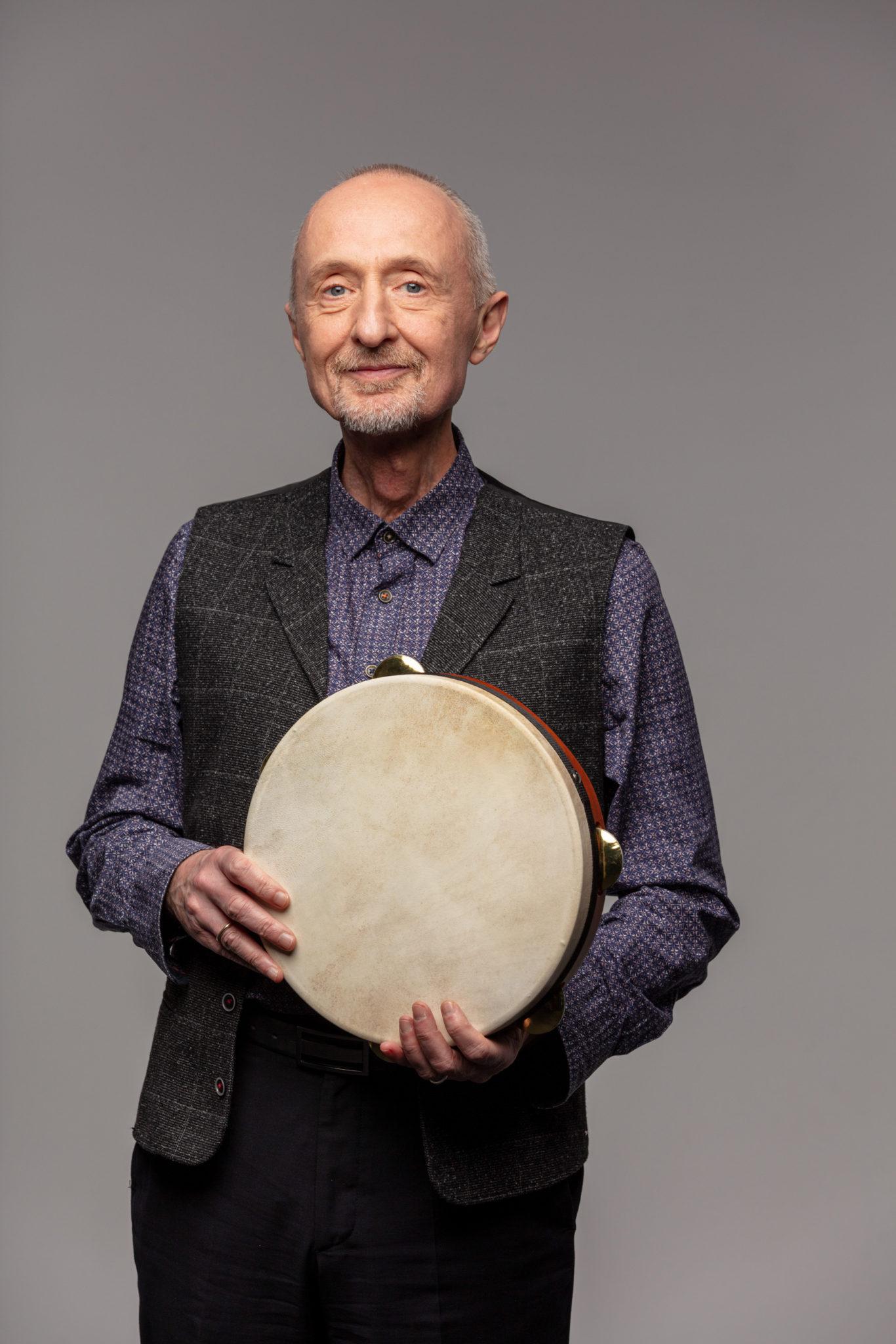 Band Percussion Posaune, Wolfram Dix, Percussion und Drums, fotografiert von Jörg Singer