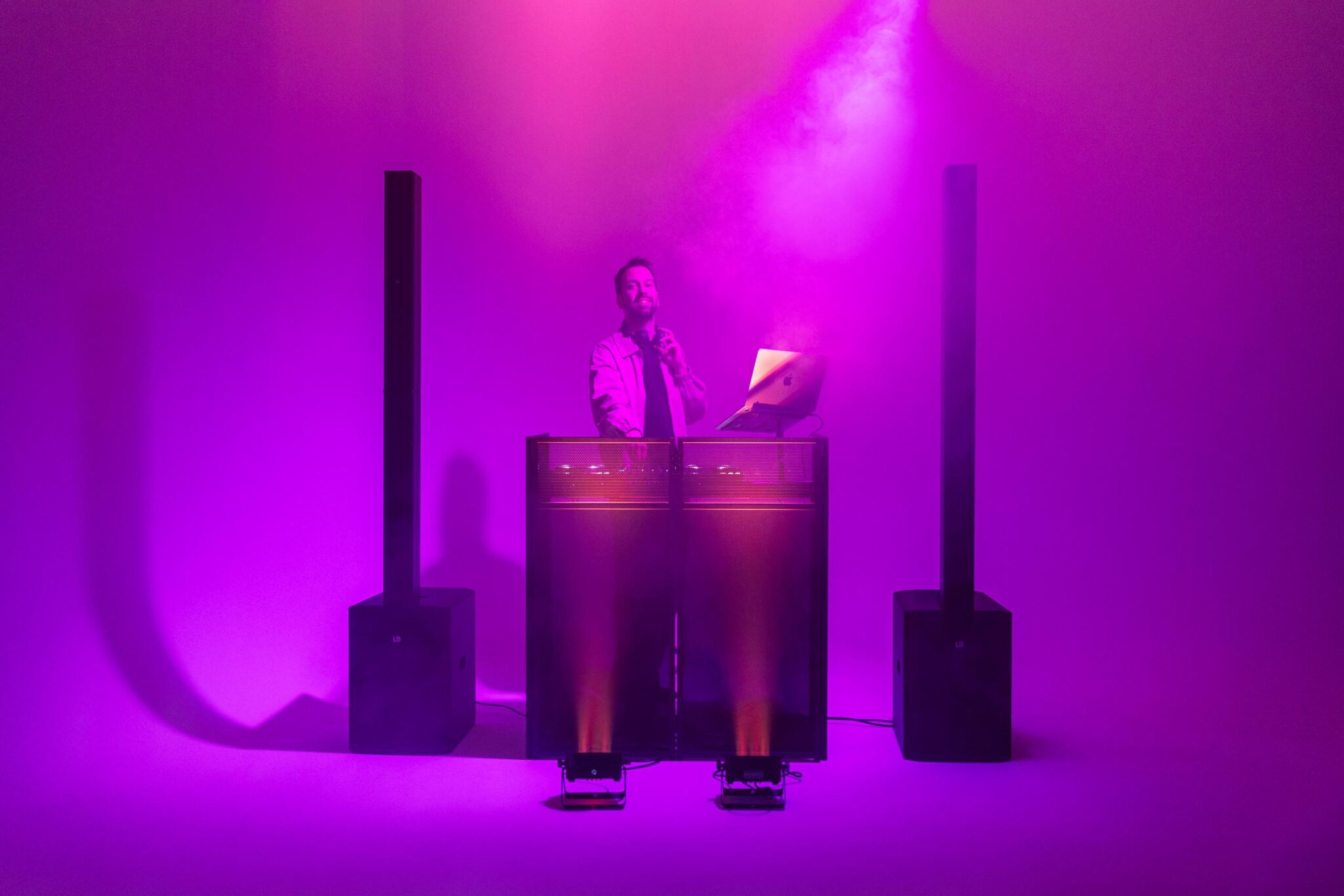 2026_DJ_Jonas_Enseleit_Musikerportrait_Fotograf_Leipzig_Jörg_Singer_09